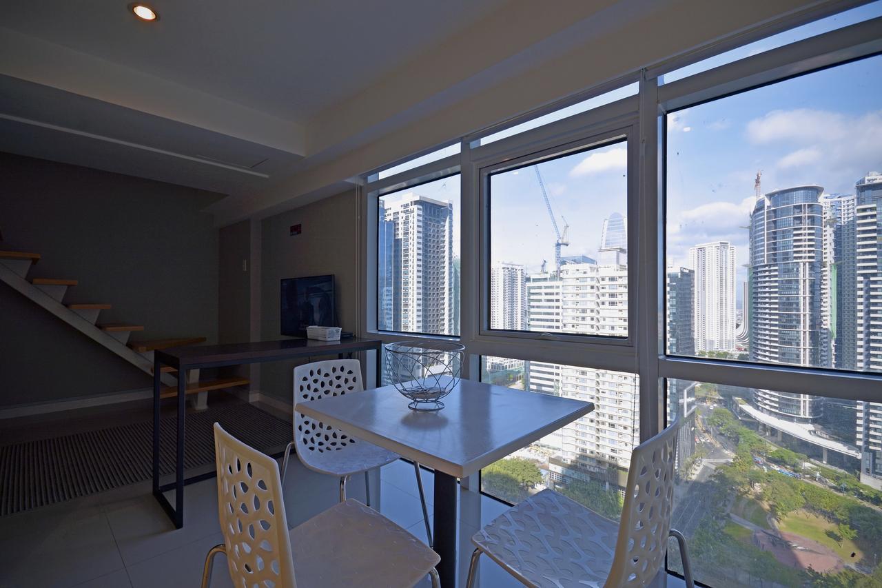 Victoria Soho Suites Manila Dış mekan fotoğraf