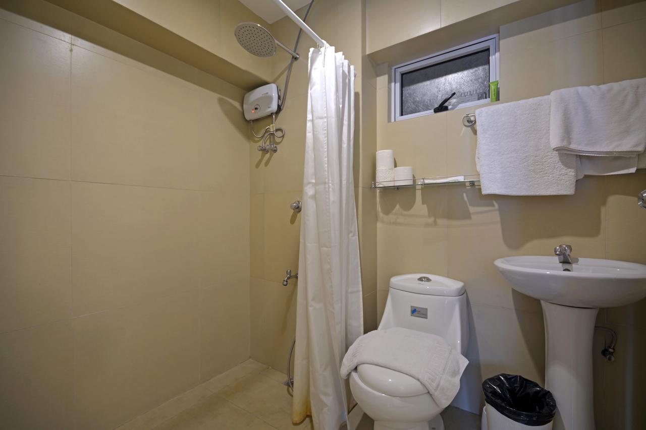 Victoria Soho Suites Manila Dış mekan fotoğraf