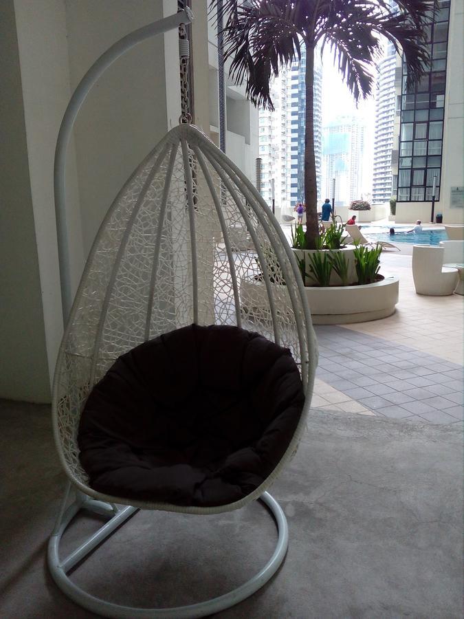 Victoria Soho Suites Manila Dış mekan fotoğraf